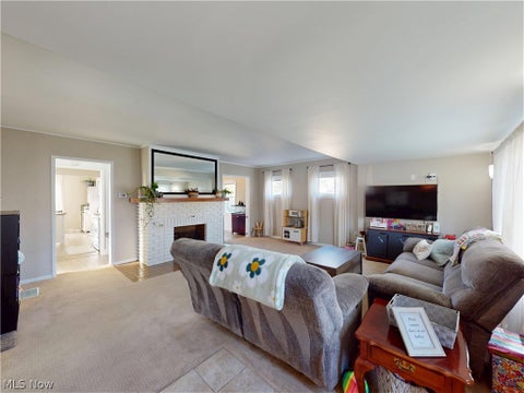 Tiny photo for 5162 Oakmont Drive, Lyndhurst, OH 44124 (MLS # 5257120)
