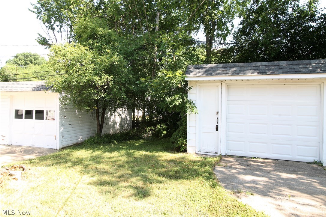 Maple Heights - Residential