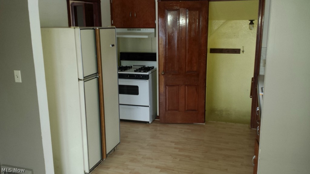 Walter H Telling - Residential