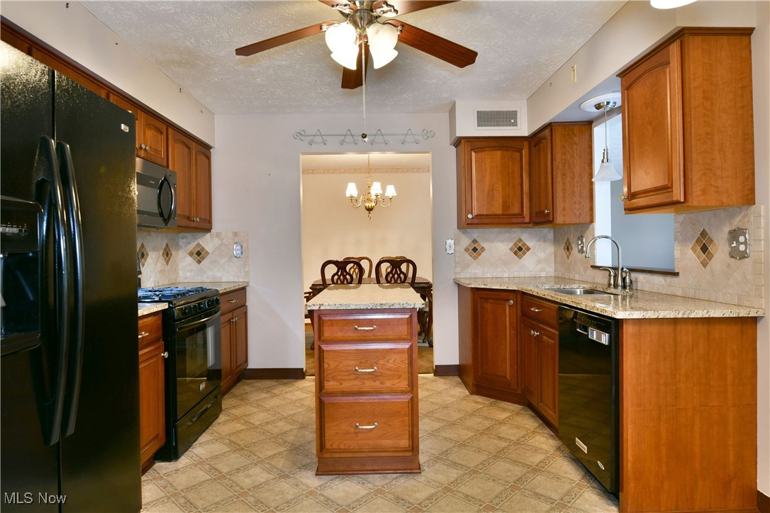 Fernway Heights 02 - Residential