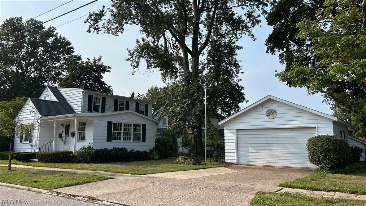 115 Cummings Avenue
