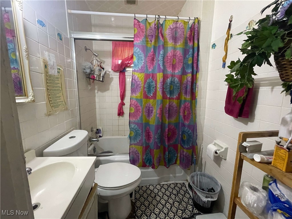 Kinsman Heights - Residential
