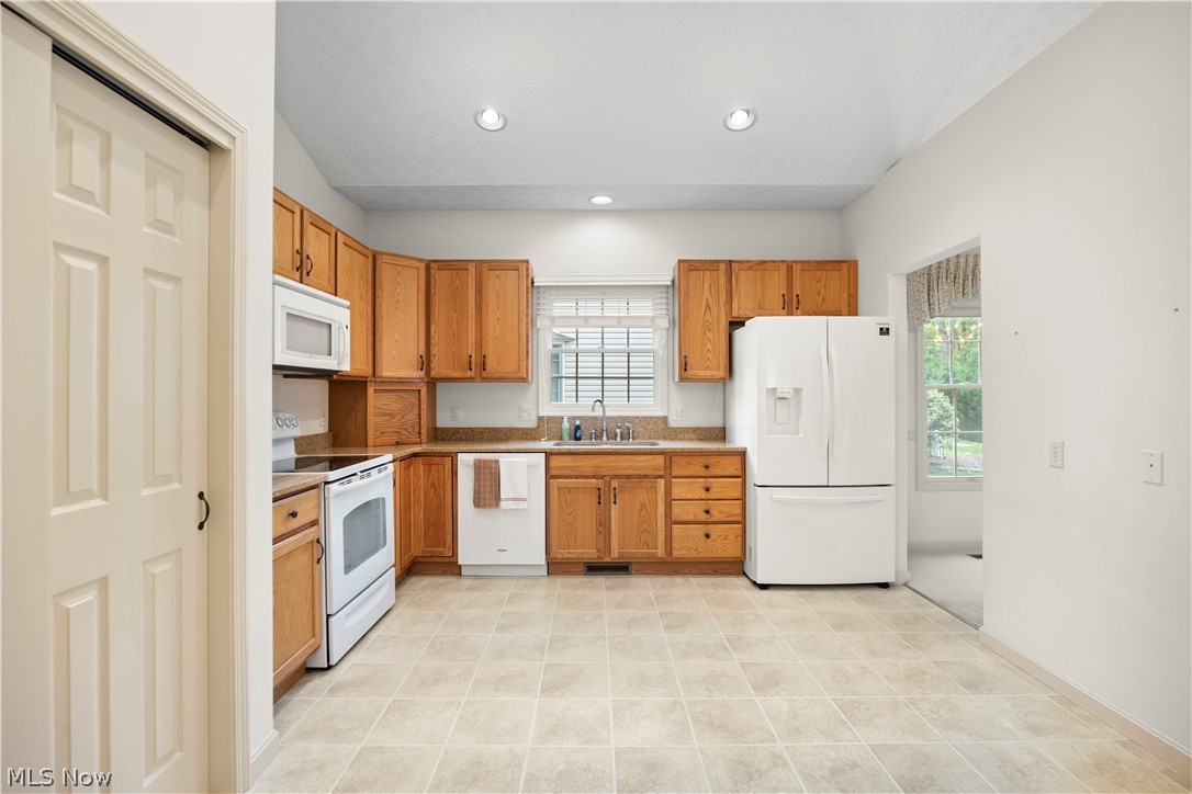 Avon Reserve At Summer Hill - Residential