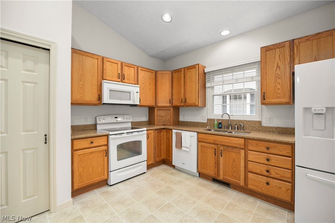 Avon Reserve At Summer Hill - Residential