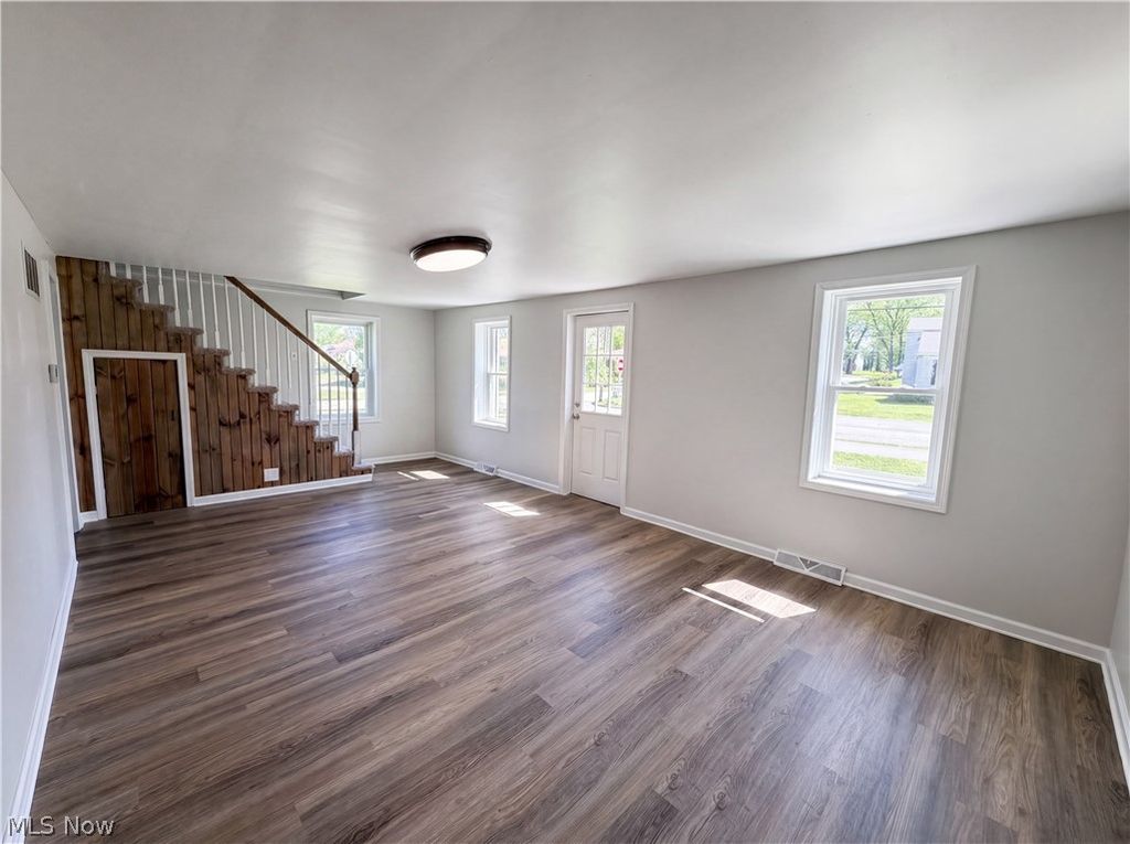 Photo of 10338 Electric Boulevard, Northfield, OH 44067 (MLS # 5207122)
