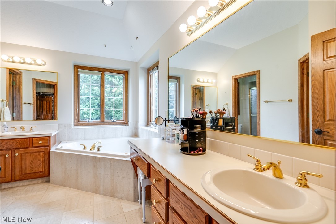 Saint James Place - Residential