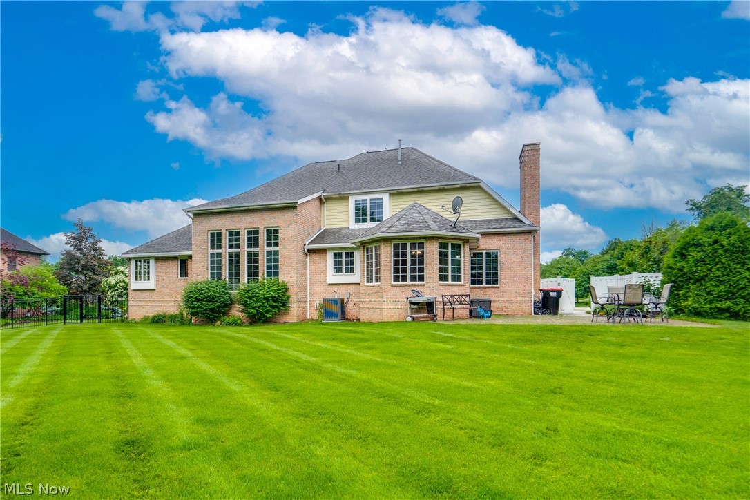 Saint James Place - Residential