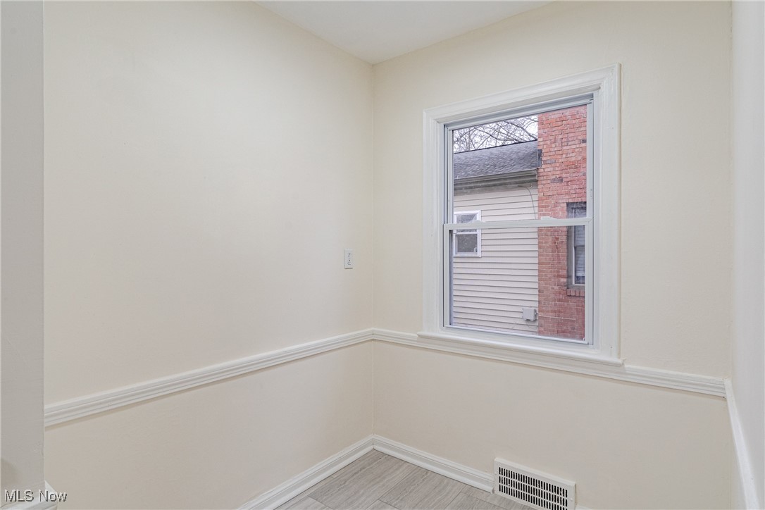 3657 Berkeley Road, Cleveland Heights, Ohio image 9