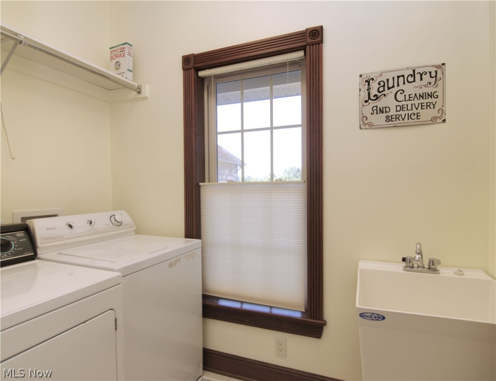 Knollbrook Sub - Residential