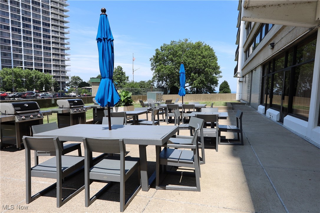 Meridian Condo - Residential