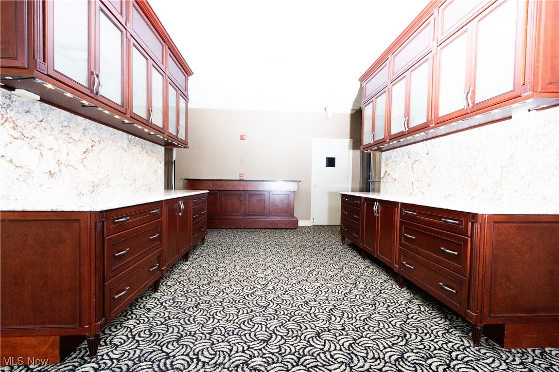 Meridian Condo - Residential