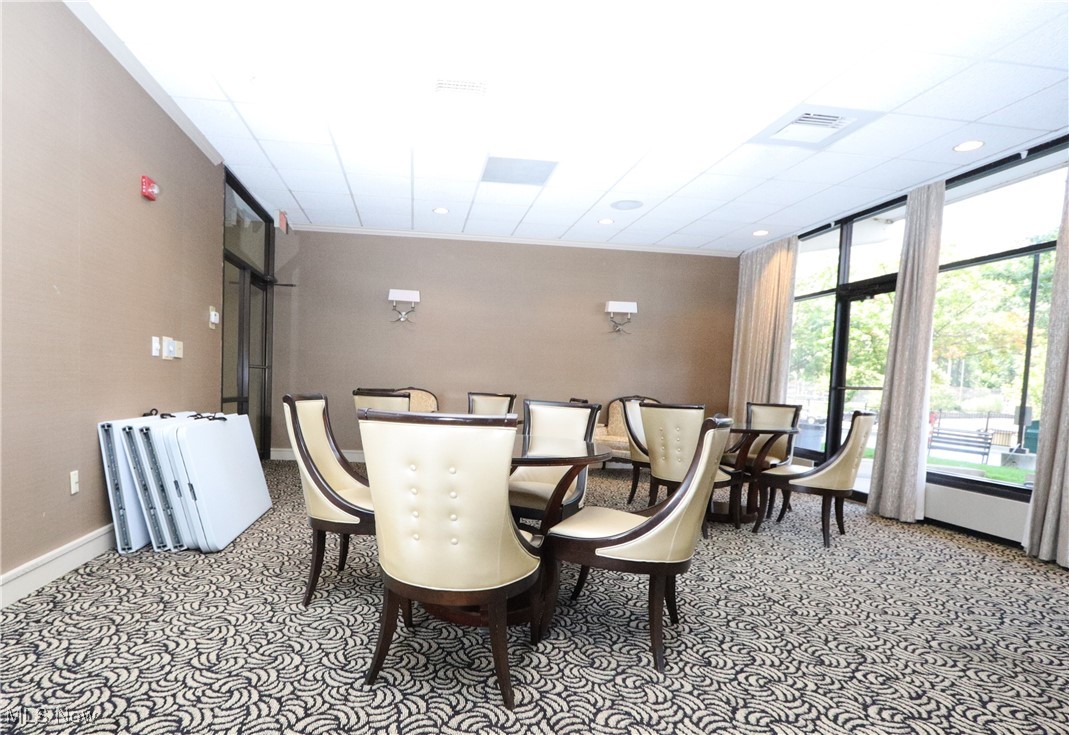 Meridian Condo - Residential