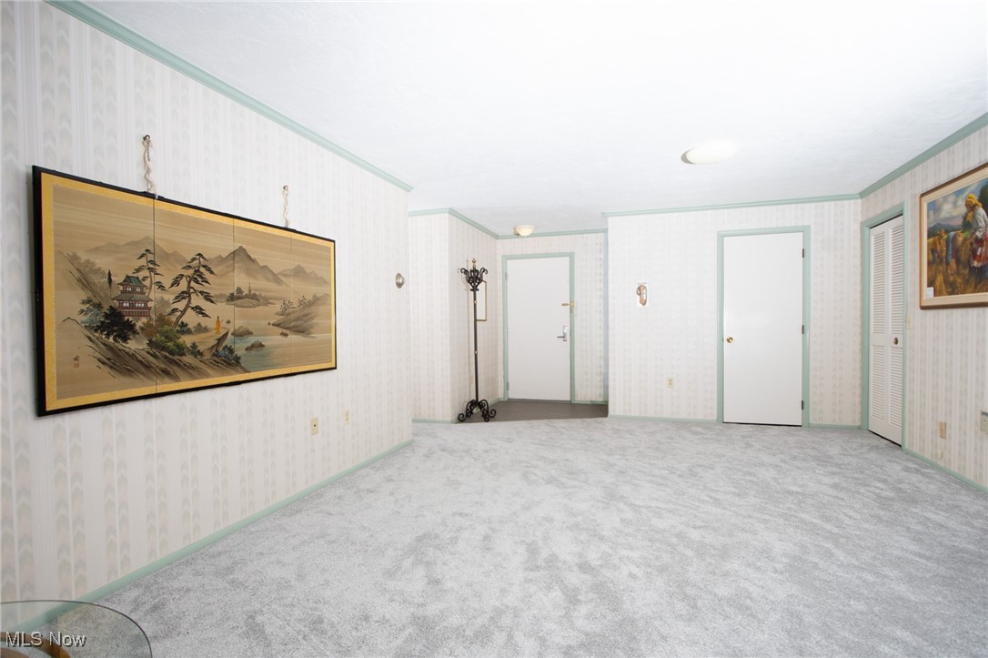 Meridian Condo - Residential