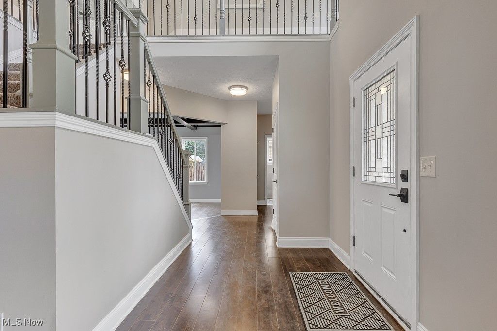 Photo of 491 Parkside Drive, Bay Village, OH 44140 (MLS # 5175583)