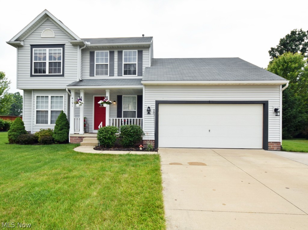 Don't miss out! Another one owner home built by Wagler in 2002. This 3 bedroom, 2.5 bath home has it all including an updated spacious kitchen featuring Granite counter tops. Formal dining room in addition to the kitchen dining area and breakfast bar. Living room and large family room which features an attractive wood-burning fireplace! Spacious bedrooms including master suite with vaulted ceiling, master bath and walk-in closet. Storage shed in the backyard, perfect for mower, tools & toys! Get ready to enjoy the private backyard with great patio. Must see pictures to appreciate this home. Call today to set up your showing! Don't wait til it's sold!