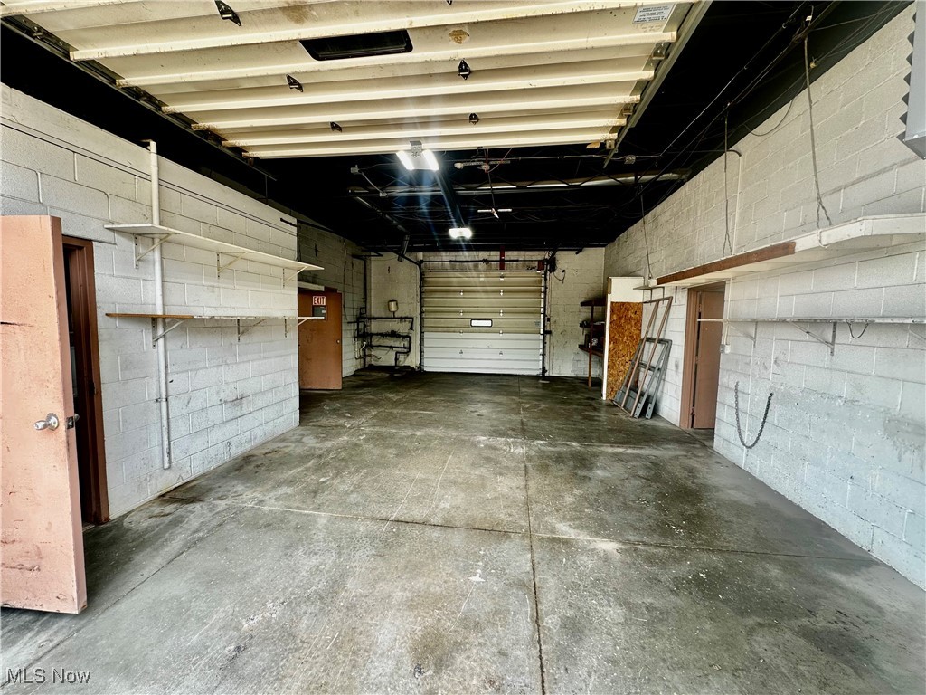 Village/Mogadore - Commercial Sale