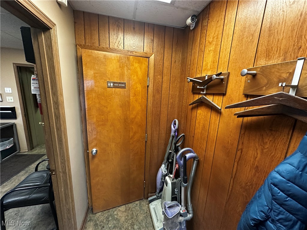 Village/Mogadore - Commercial Sale