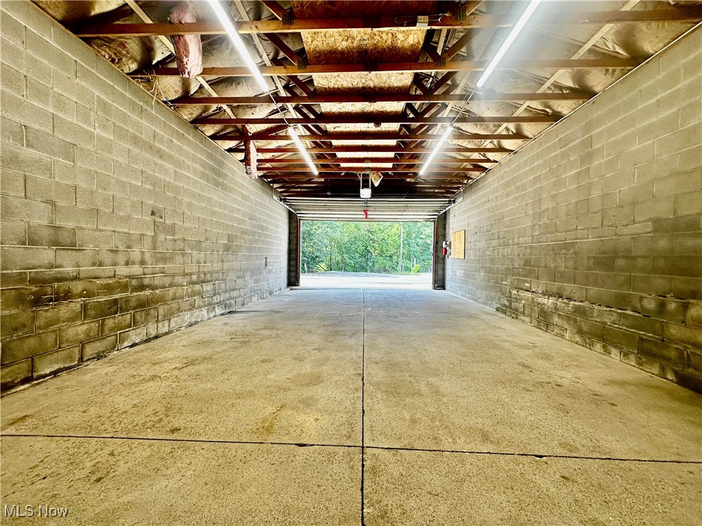 Village/Mogadore - Commercial Sale