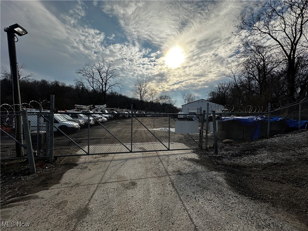 Village/Mogadore - Commercial Sale