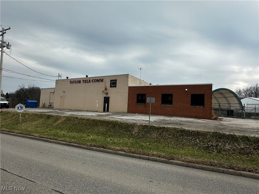 Mixture of office space and industrial warehouse space on almost 5 acres.  The front building has ample office space, with warehouse space that has 19'+ ceilings and a 50kw generator.  An insulated 75x75 back building is amazing.  The lower portion of the property has an 80x40 warehouse, and is gated in.