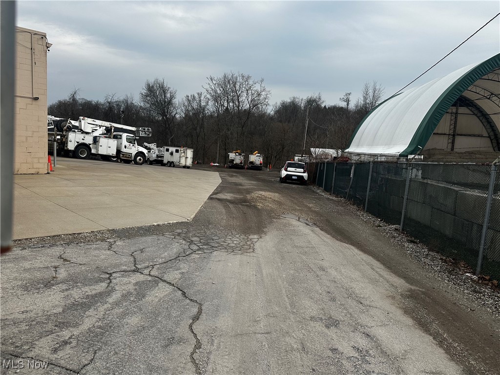 Village/Mogadore - Commercial Sale