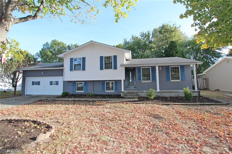 You will fall in love with this wonderful, updated home! Walk in and experience the beautiful open floor plan, which makes a great space for entertaining, playing, or whatever you'd like to do! Be sure to see the gorgeous granite in the kitchen, which has an island and lots of cabinet space. New appliances are yours to keep! Need a workshop or extra storage? Check out the HUGE heated space attached to the garage. The possibilities are endless. This home has a living room, family room, and dining room. You won't feel cramped here. New furnace, AC, and hot water tank.