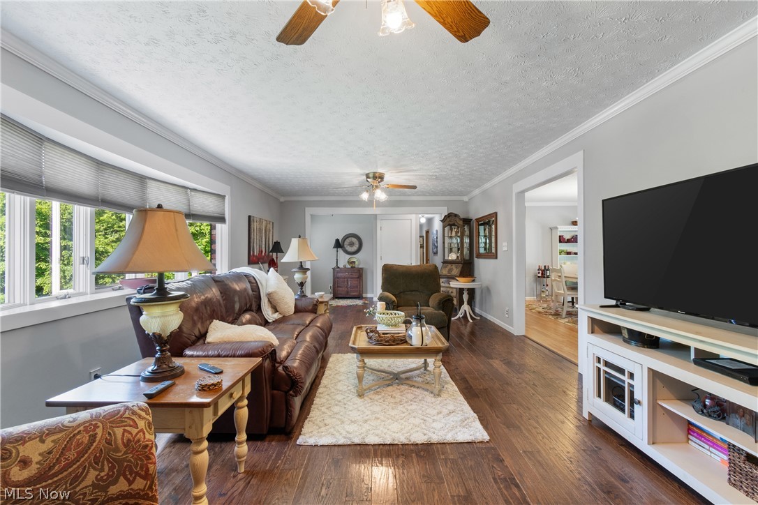 Country Mdws Add 01 - Residential