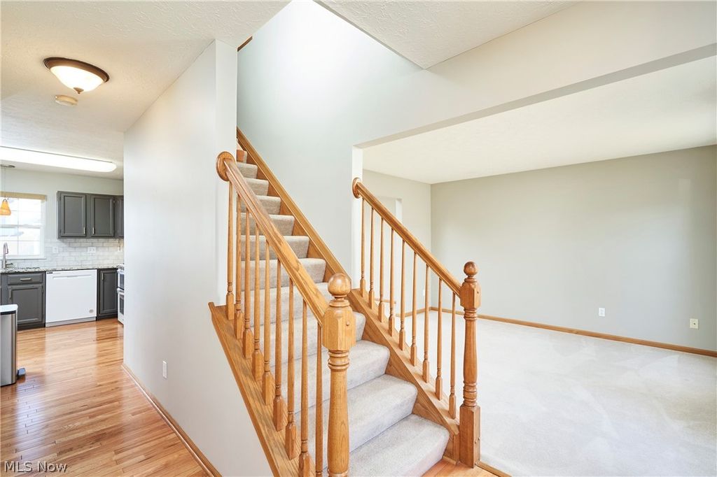 Photo of 804 Stone Circle Drive, Copley, OH 44320 (MLS # 5190588)