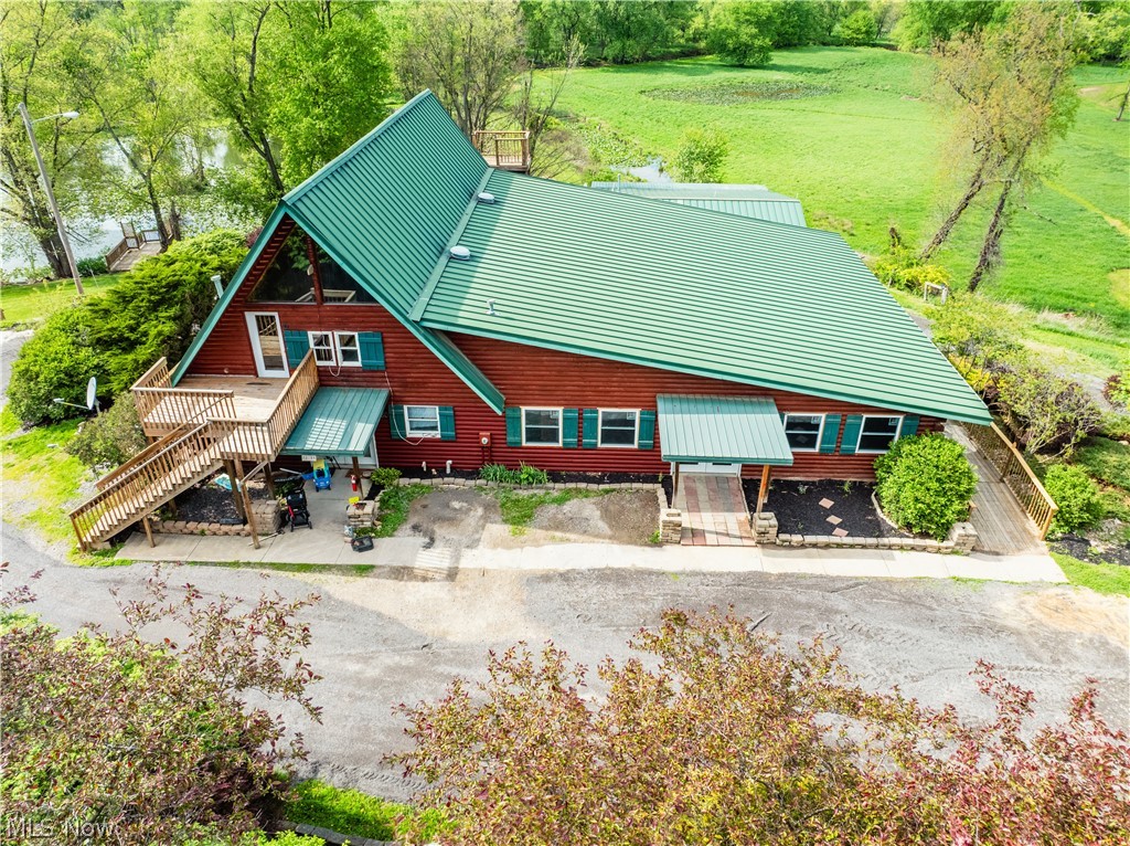 8480 Possum Hollow Road NW