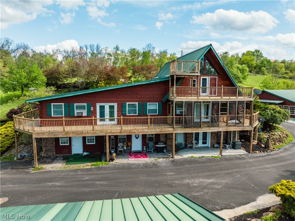 8480 Possum Hollow Road NW