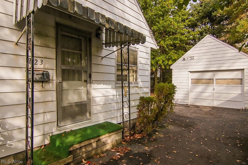 Akron Gardens - Residential