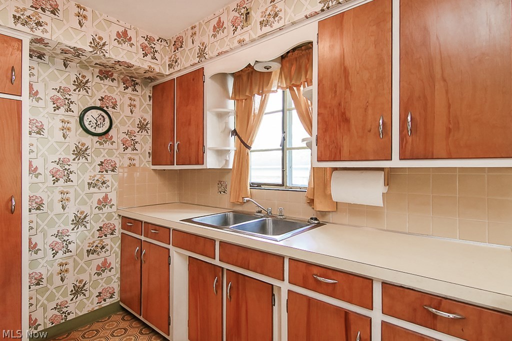 Akron Gardens - Residential