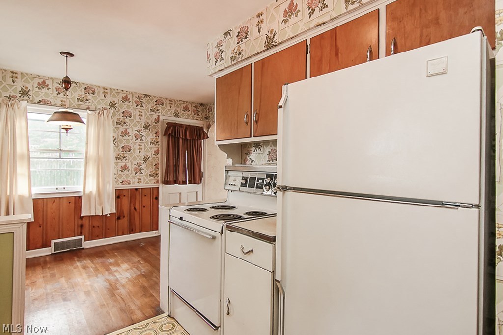 Akron Gardens - Residential