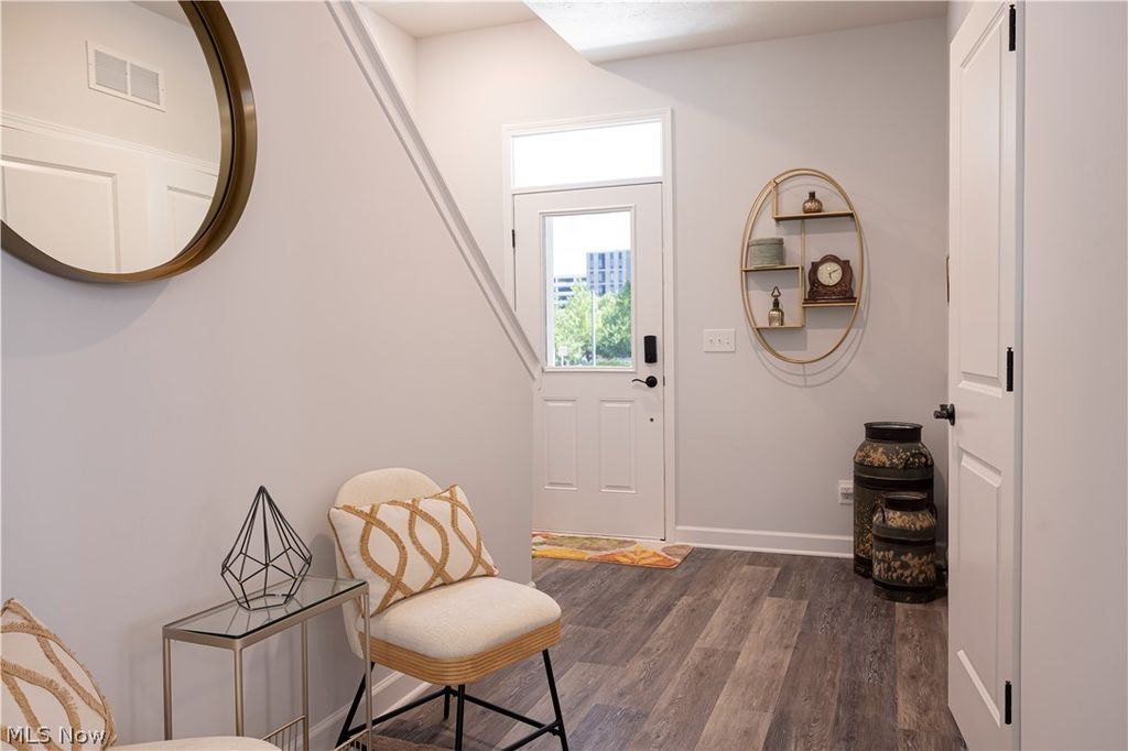 Photo of 2192 E 100th Street, Cleveland, OH 44106 (MLS # 5205013)