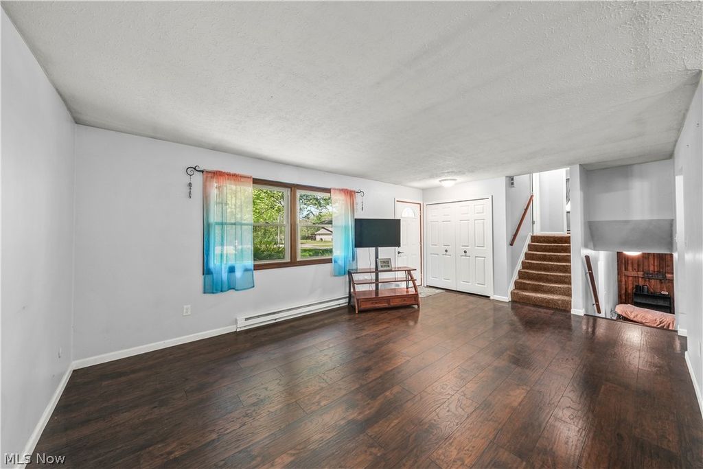 Photo of 5305 Beechwood Road, Ravenna, OH 44266 (MLS # 5211163)