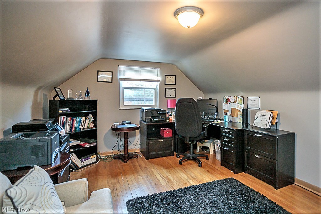 Sandwick Blvd. Inc. Gibson Dr. - Residential