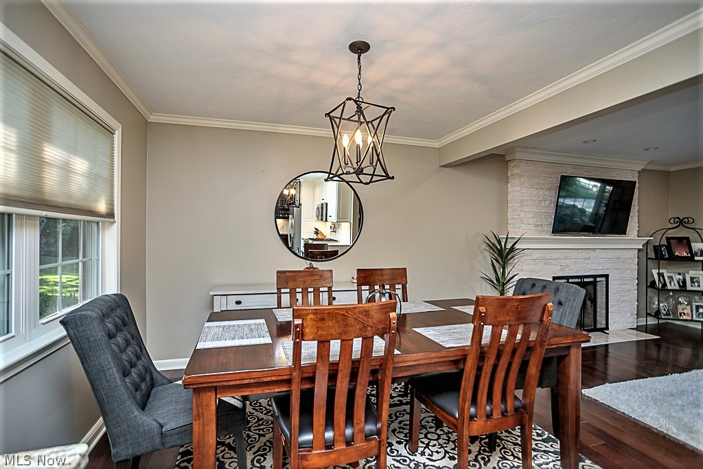 Sandwick Blvd. Inc. Gibson Dr. - Residential