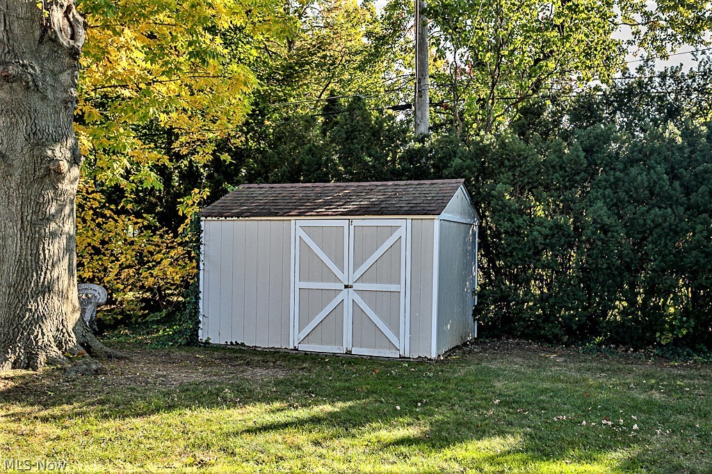 Sandwick Blvd. Inc. Gibson Dr. - Residential