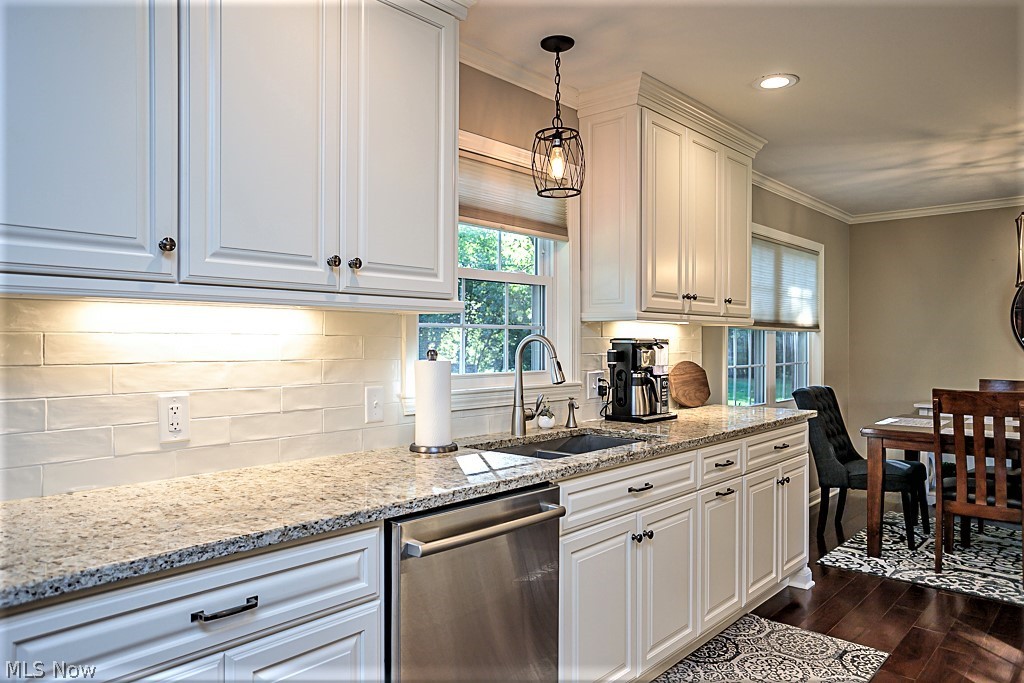 Sandwick Blvd. Inc. Gibson Dr. - Residential