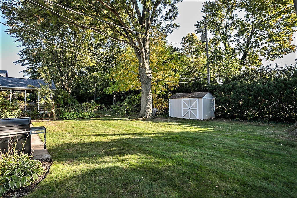 Sandwick Blvd. Inc. Gibson Dr. - Residential