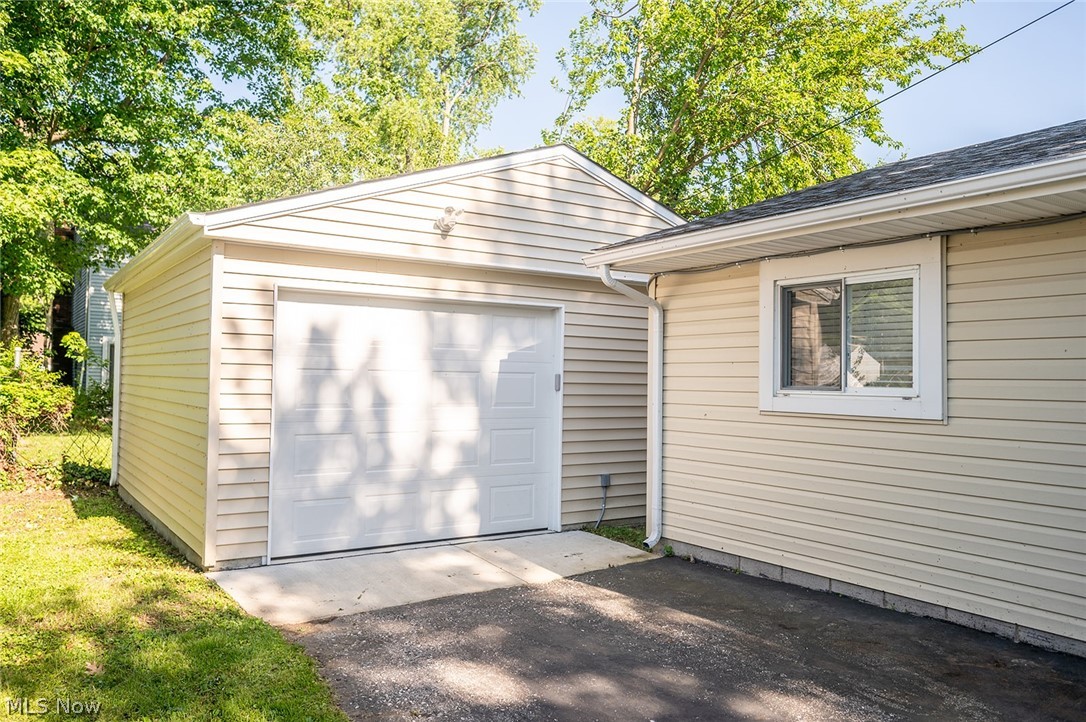 Lake Forest Park Sub - Residential