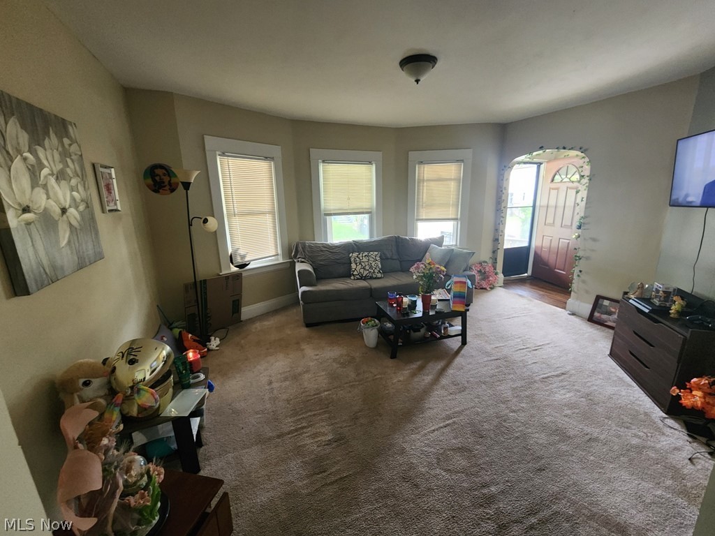 Brooklyn Rdg - Residential Income