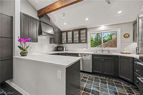 Tiny photo for 3300 Green Road, Beachwood, OH 44122 (MLS # 5209982)