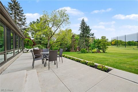 Tiny photo for 3300 Green Road, Beachwood, OH 44122 (MLS # 5209982)
