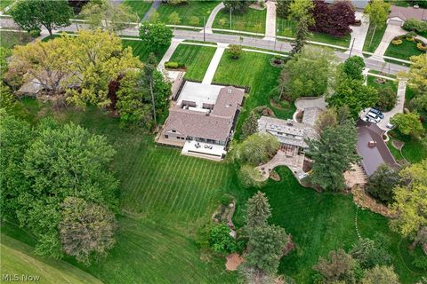 Tiny photo for 3300 Green Road, Beachwood, OH 44122 (MLS # 5209982)