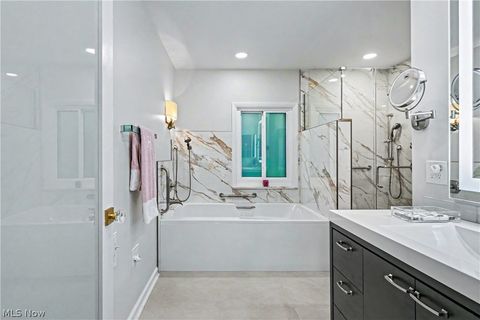 Tiny photo for 3300 Green Road, Beachwood, OH 44122 (MLS # 5209982)