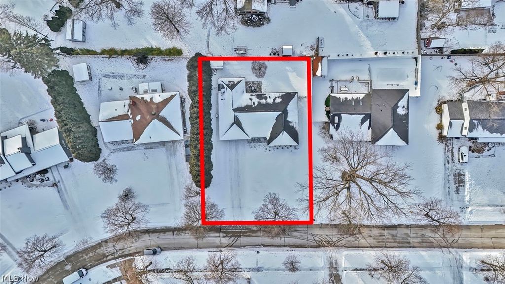 Photo of 280 Tanglewood Trail, Wadsworth, OH 44281 (MLS # 5186281)