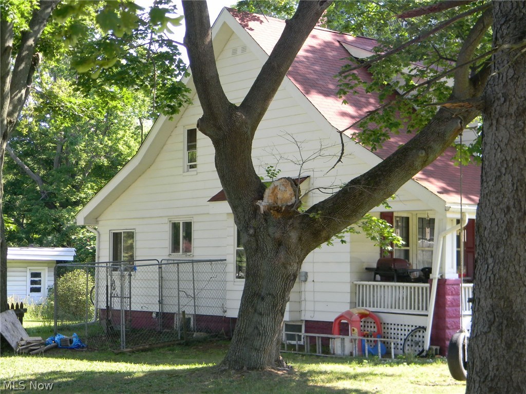 Connecticut Western Reserve - Residential