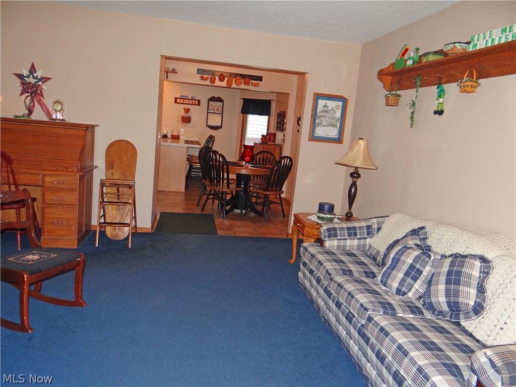 Hoy-Lo-Mae - Residential