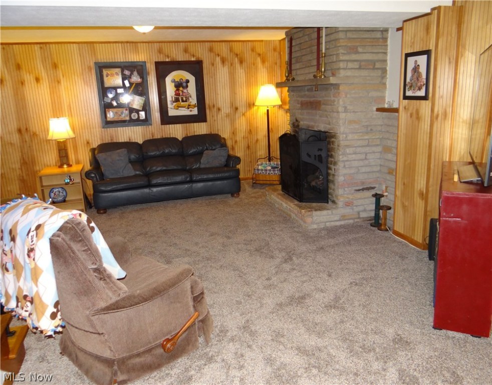 Hoy-Lo-Mae - Residential